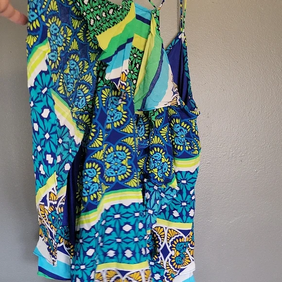 ☆ Size Lg Top☆ - Picture 6 of 7